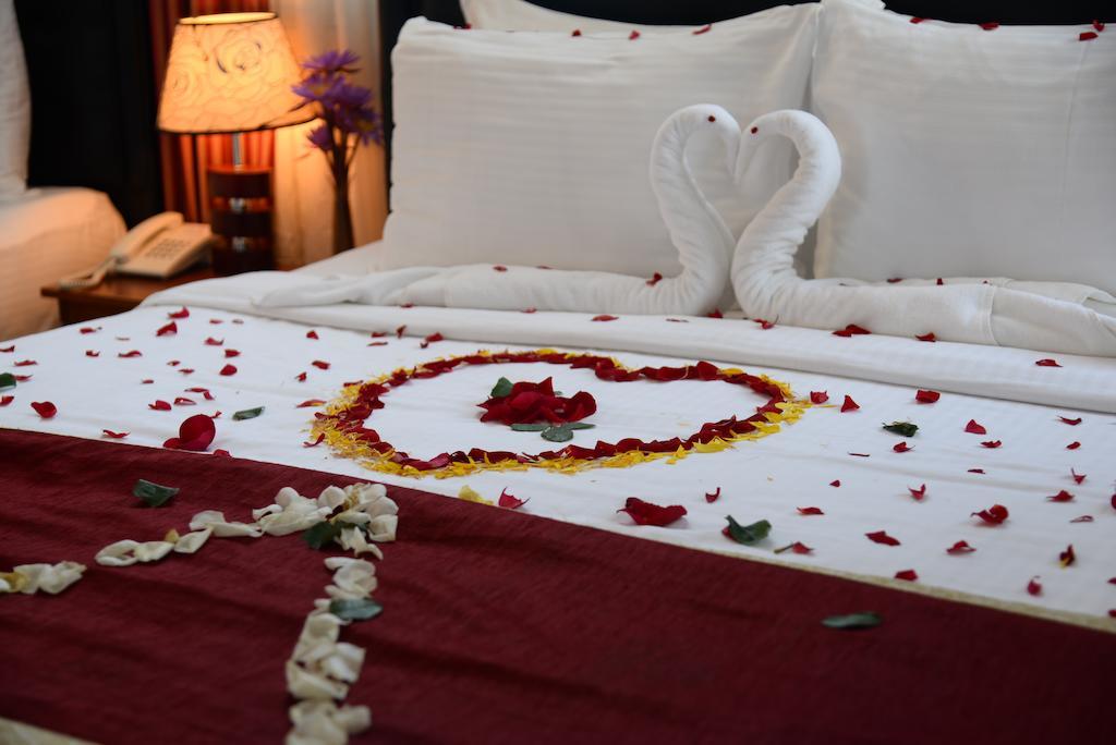 Lazaani Hotel Colombo Extérieur photo