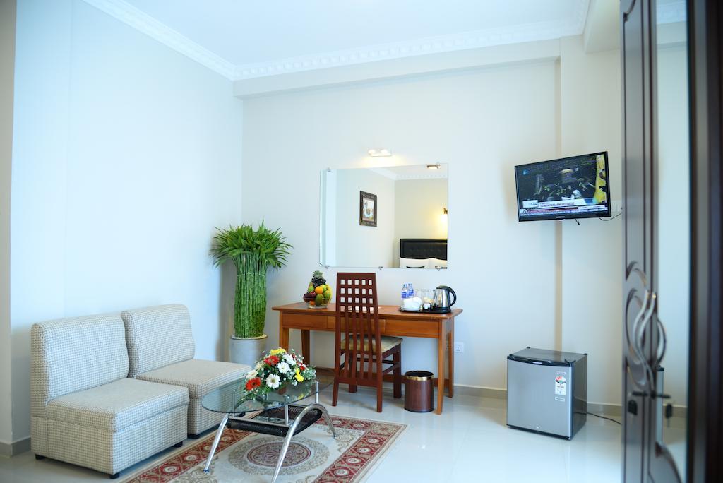 Lazaani Hotel Colombo Extérieur photo